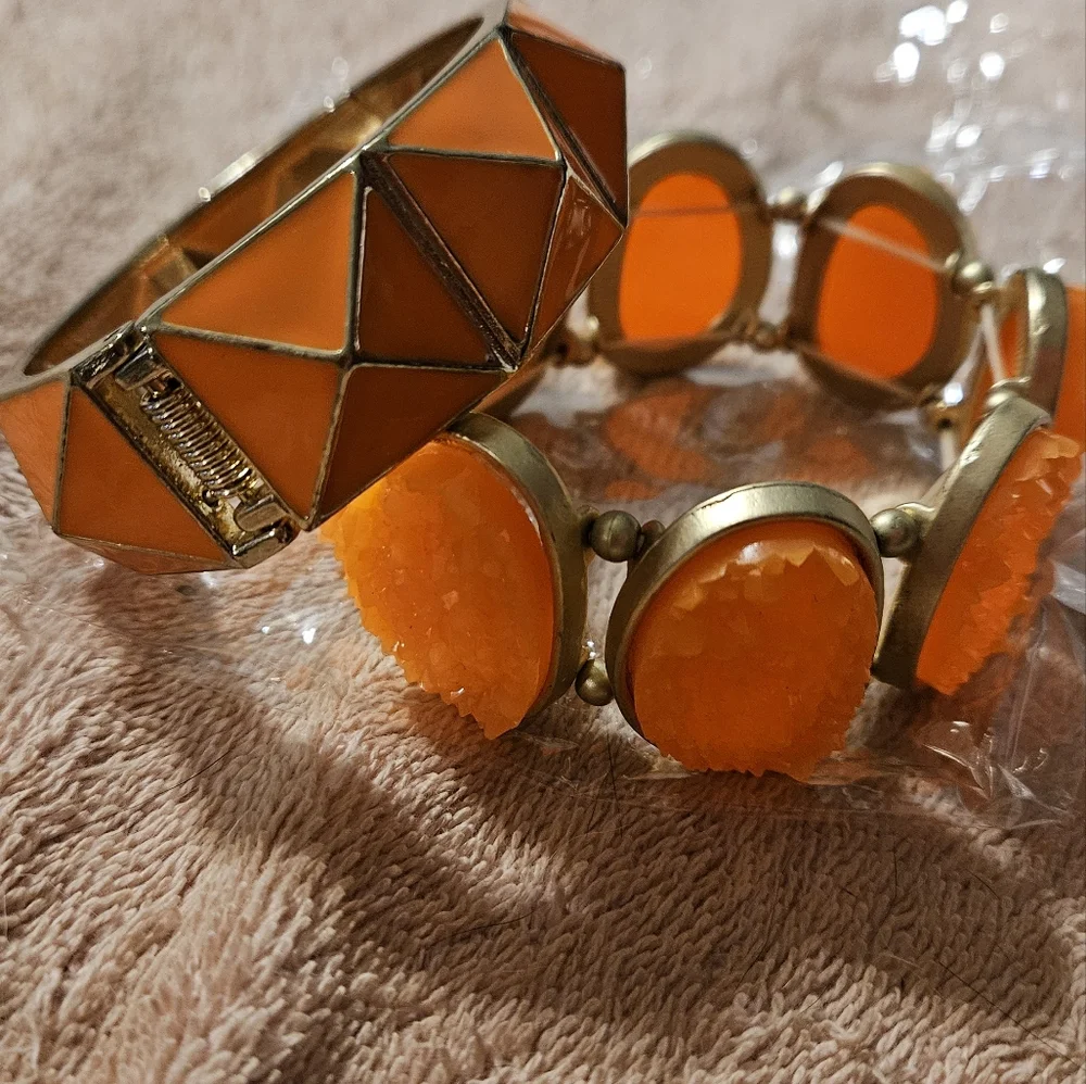 Mystery Bundle 3 pieces of Jewelry.   NO CANCELLATIONS ON ACCIDENTAL BIDS - Picture 3 of 10